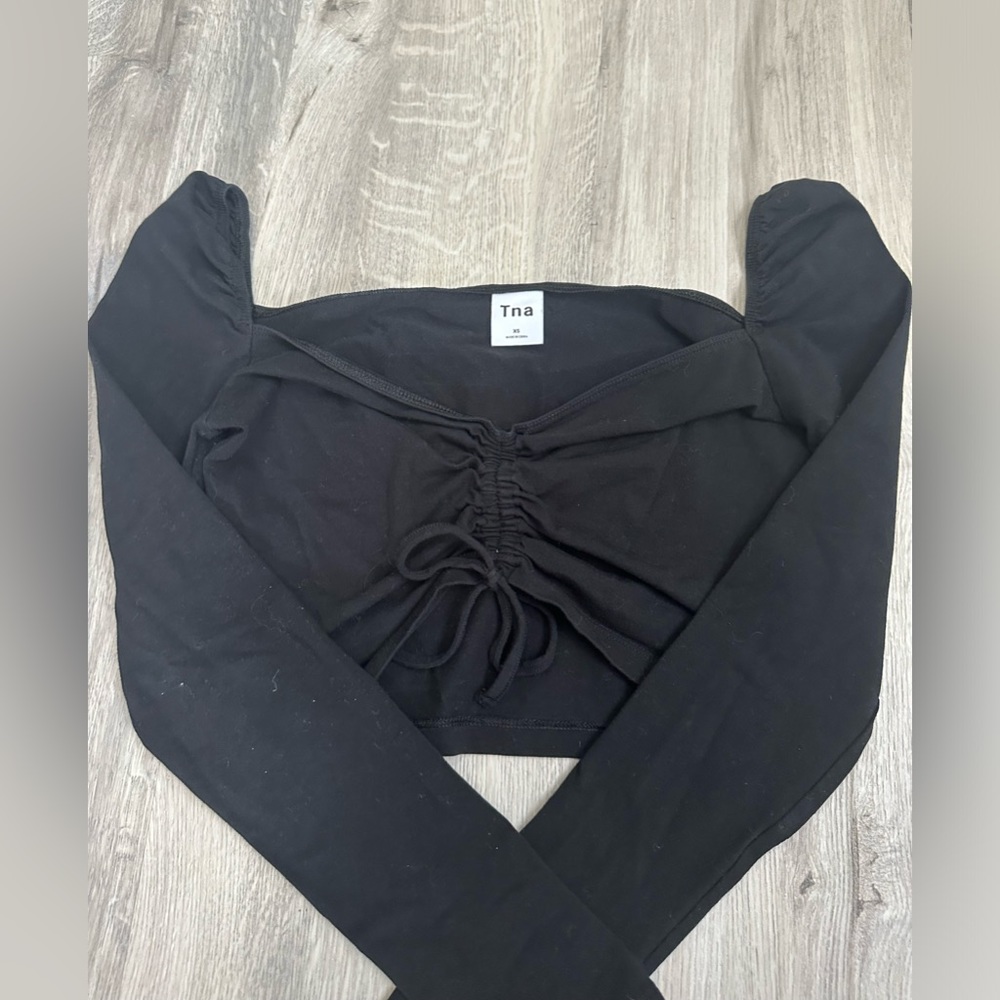 Aritzia TNA tie front long sleeve top, size Xs, black